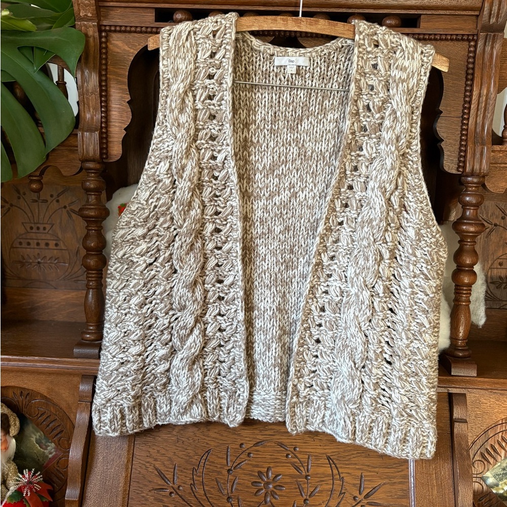 GAP Wool Blend Knit Sweater Vest - Cream and Brown Size Small